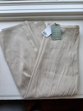 H&M Light Beige Slit Midi Skirt